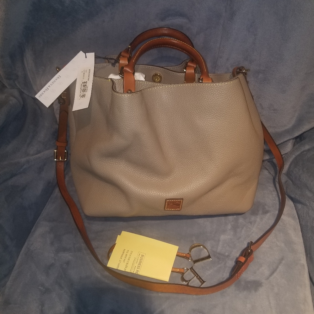 Dooney & Bourke Large Pebble Satchel. Taupe. NWT.